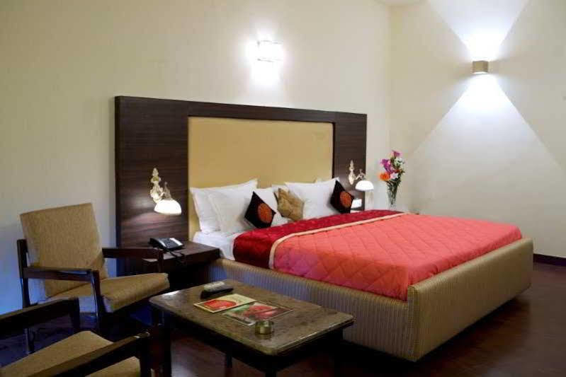 Hotel Mandakini Jaya International Hyderabad Exterior foto