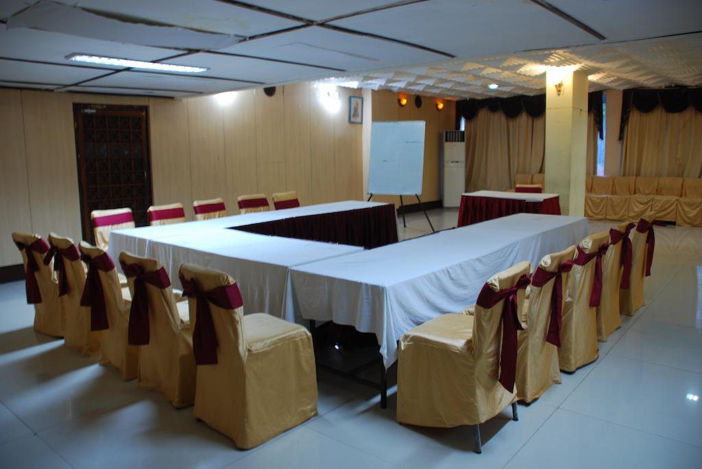 Hotel Mandakini Jaya International Hyderabad Exterior foto